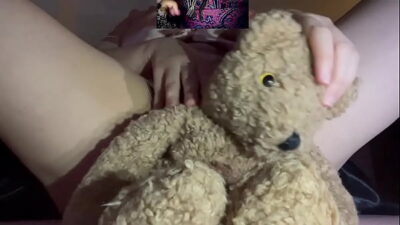 WHIPPED CREAM-ASMR MASTURBATION-18 Y.O. TEEN PERFECT WET TIGHT PINK PUSSY ARABIAN SNOWWHITE-LOS ANGELES UNITED STATES OF AMERICA- VERIFIED AMATEUR